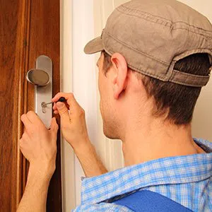 Community Locksmith Store Worth, IL 708-401-1085 - lock-opening